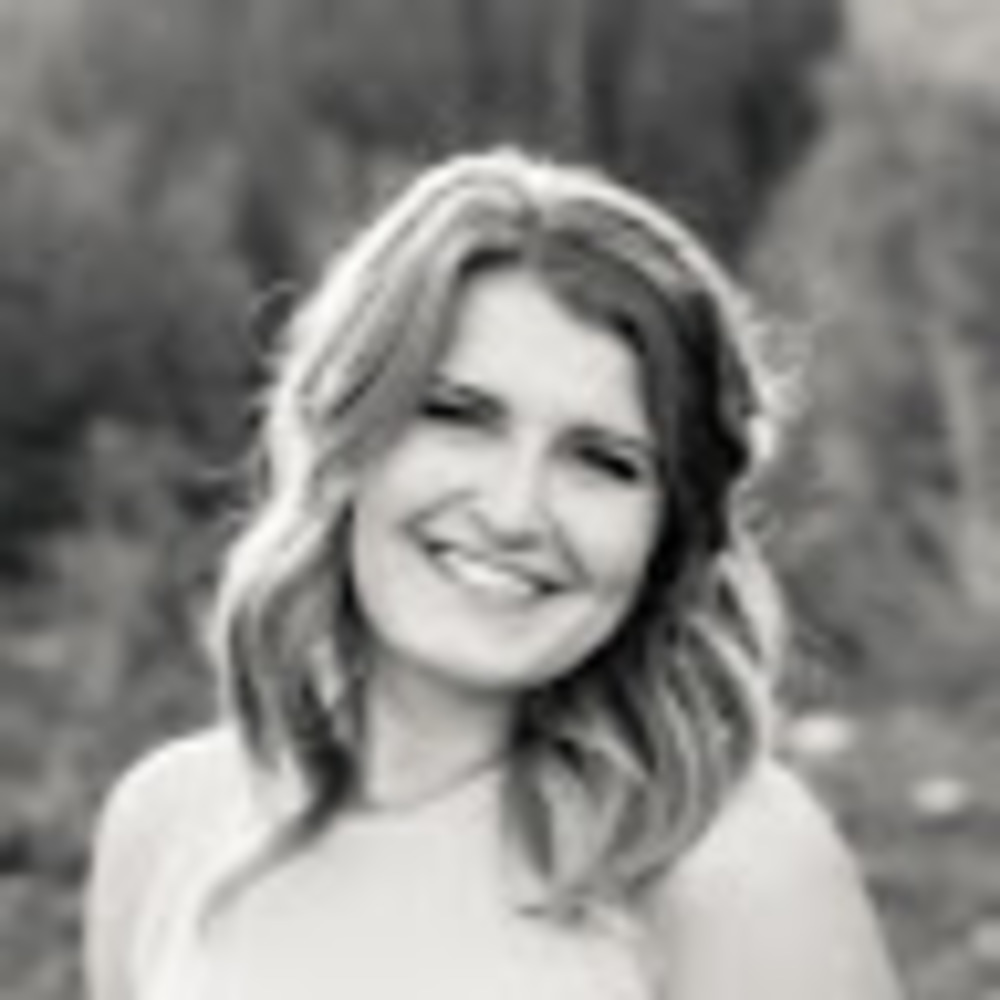 Meet your Posher, Katelyn